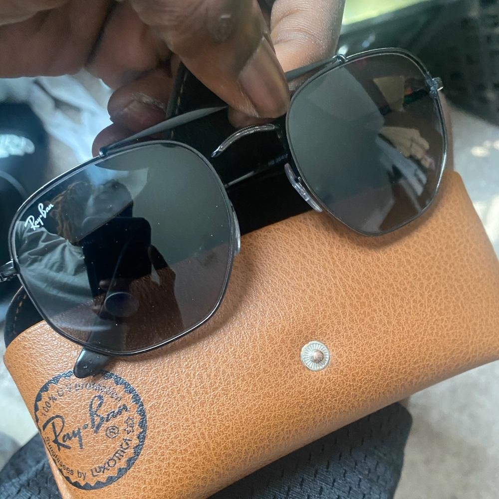 Ray bands